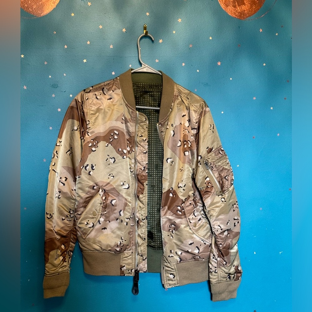 Alpha Industries Reversible Slim Fit Bomber